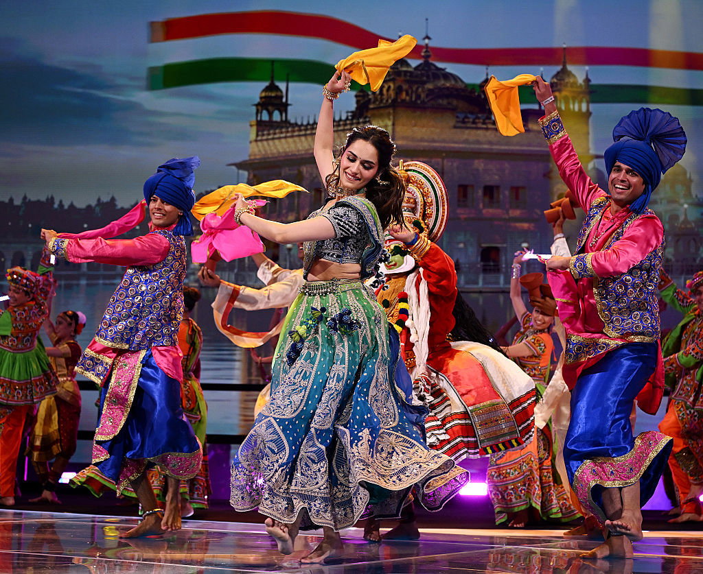 Manushi Chhillar performs with Shiamak Davar Dance Troupe during the Closing Ceremony on day ten of the Glasgow 2026 Commonwealth Games at The Hydro on August 02, 2026 in Glasgow, Scotland. 