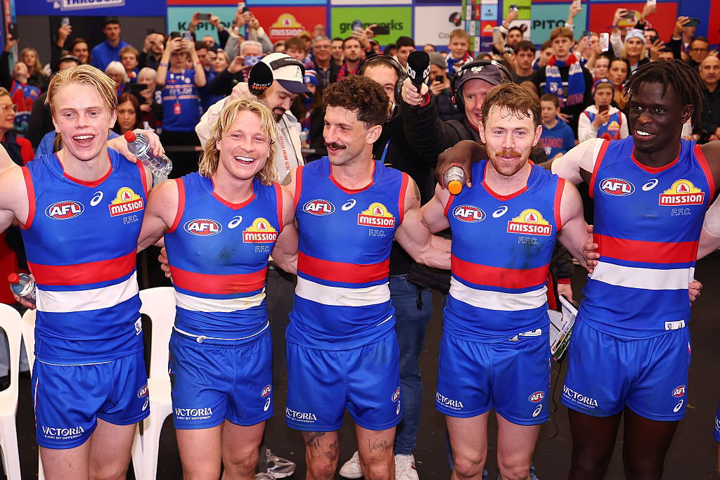 Bulldogs sing the song