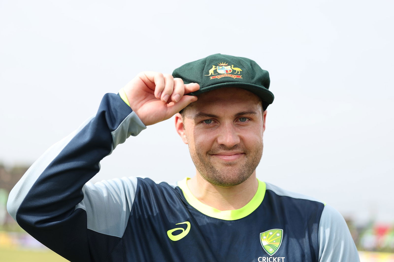 Josh Inglis wears his Baggy Green ahead of his Test debut.