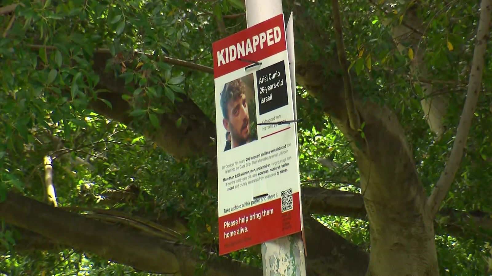 A sign showing a man who has been kidnapped