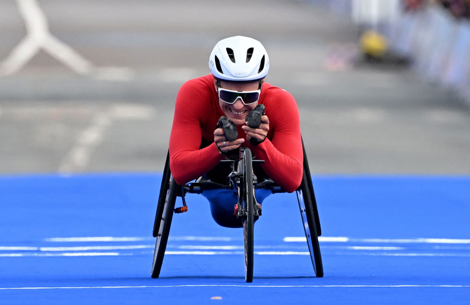 Swiss wheelchair racer Catherine Debrunner has a big smile on her face after winning the marathon.