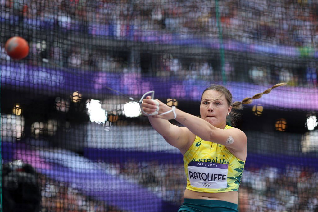 Stephanie Ratcliffe throws her hammer at the Paris Olympics.