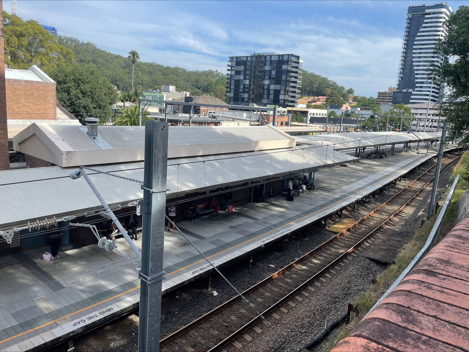 Sydney train delays updates Passengers endure cancellations, slow journeys as industrial action