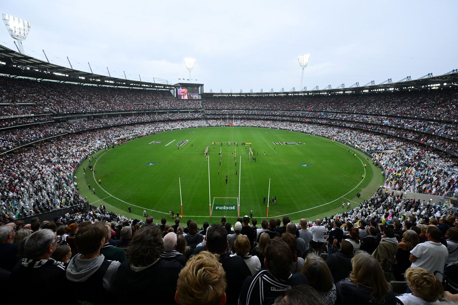 A general view of the ANZAC Ceremony ahead of the round seven AFL match between Collingwood Magpies and Essendon Bombers at Melbourne Cricket Ground, on April 25, 2025, in Melbourne, Australia.