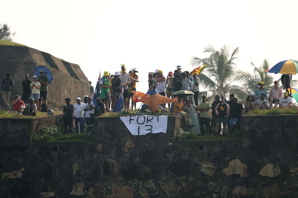 Fans on the fort in Galle.