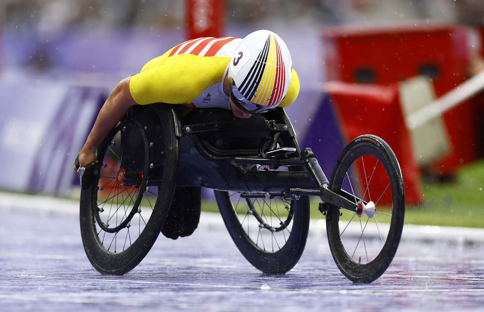 Maxime Carabin competing at the Paris Paralympics.