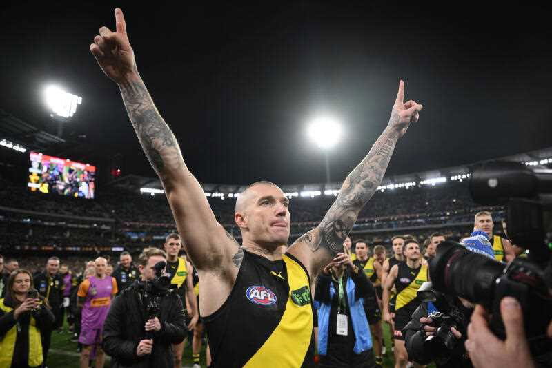 Richmond's Dustin Martin acknowledges the crowd after Richmond's game against Hawthorn.