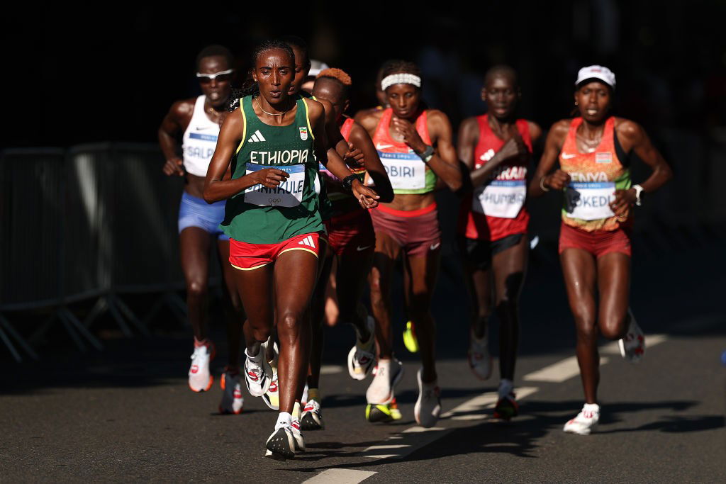 The leading pack at the women's marathon at the Paris Olympics.