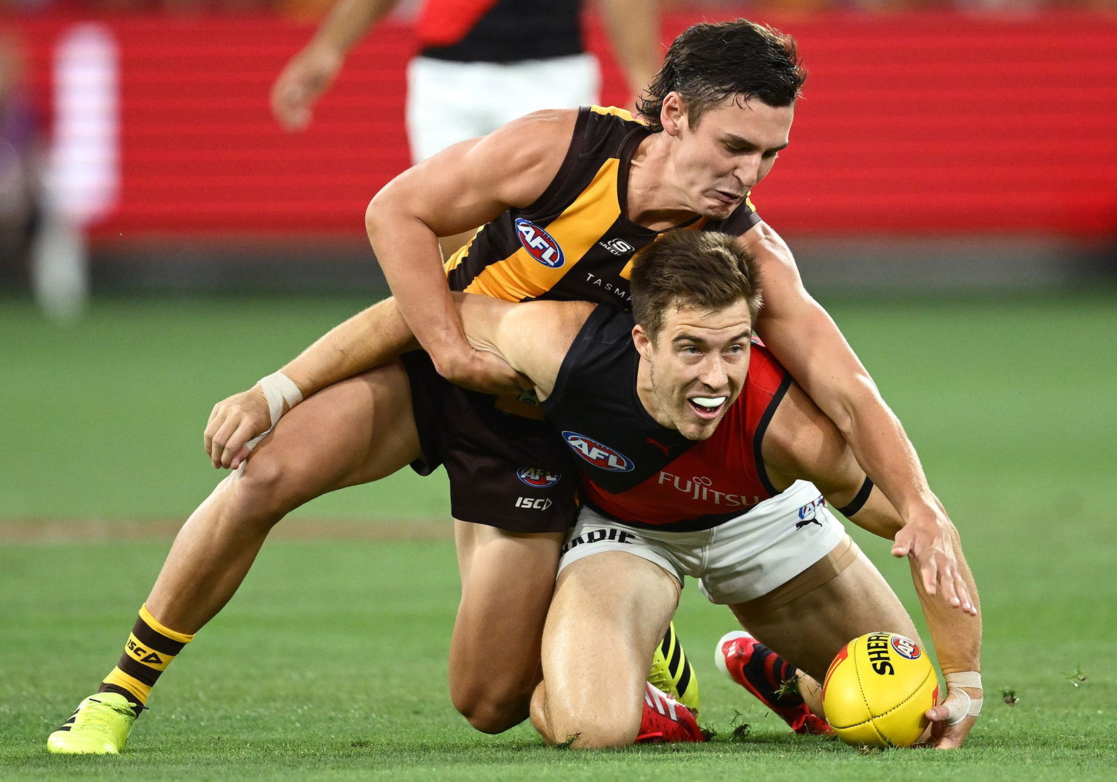 Hawthorn está procurando reforçar seu meio-campo ao adicionar Merrett, três vezes australiano.