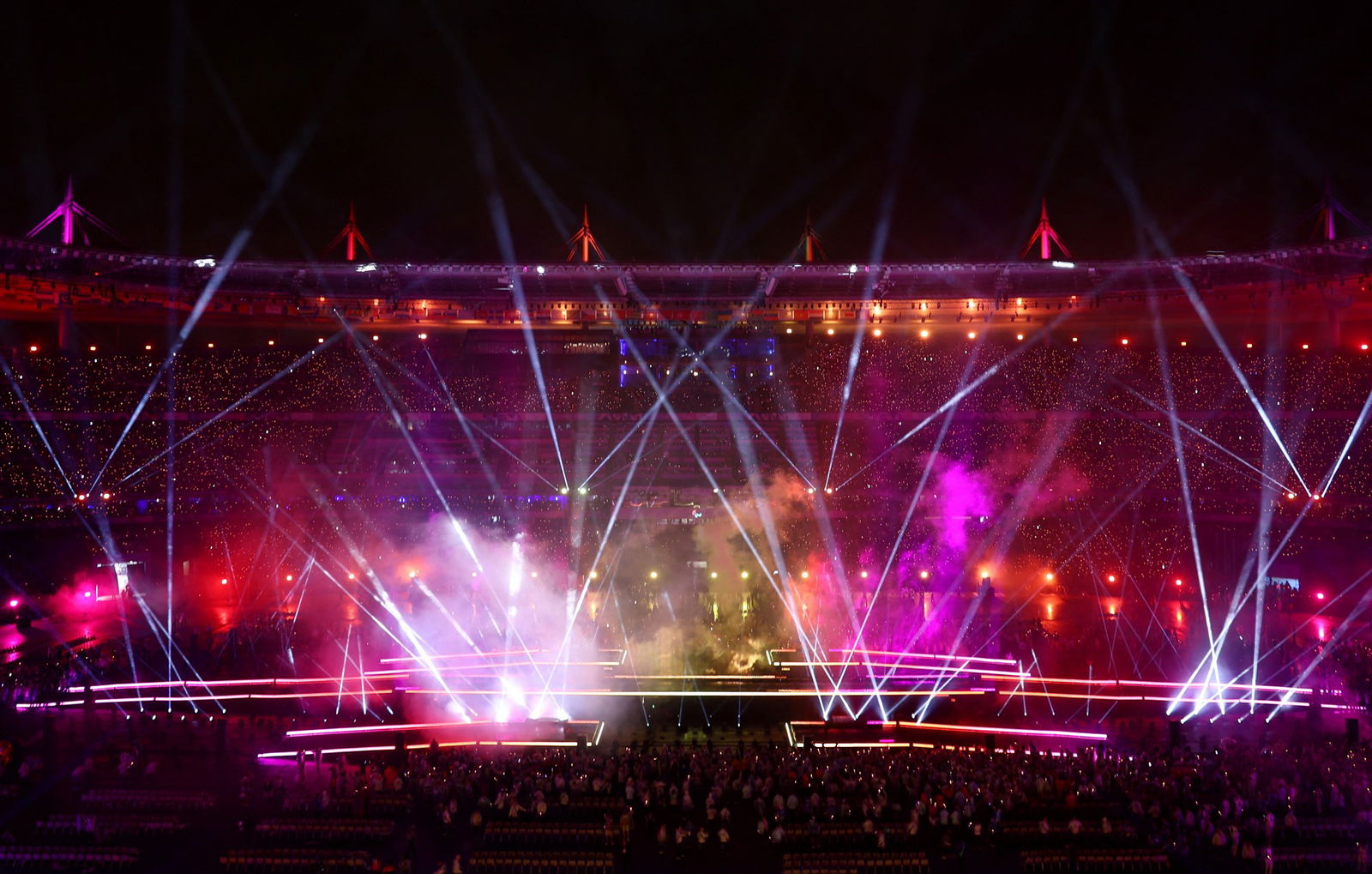 Light show and dry ice during a performance at the closing ceremony